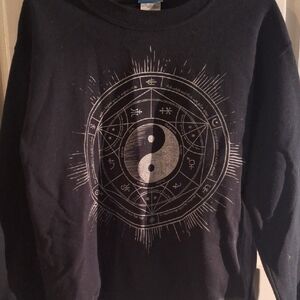 Black Yin Yang Graphic Sweatshirt